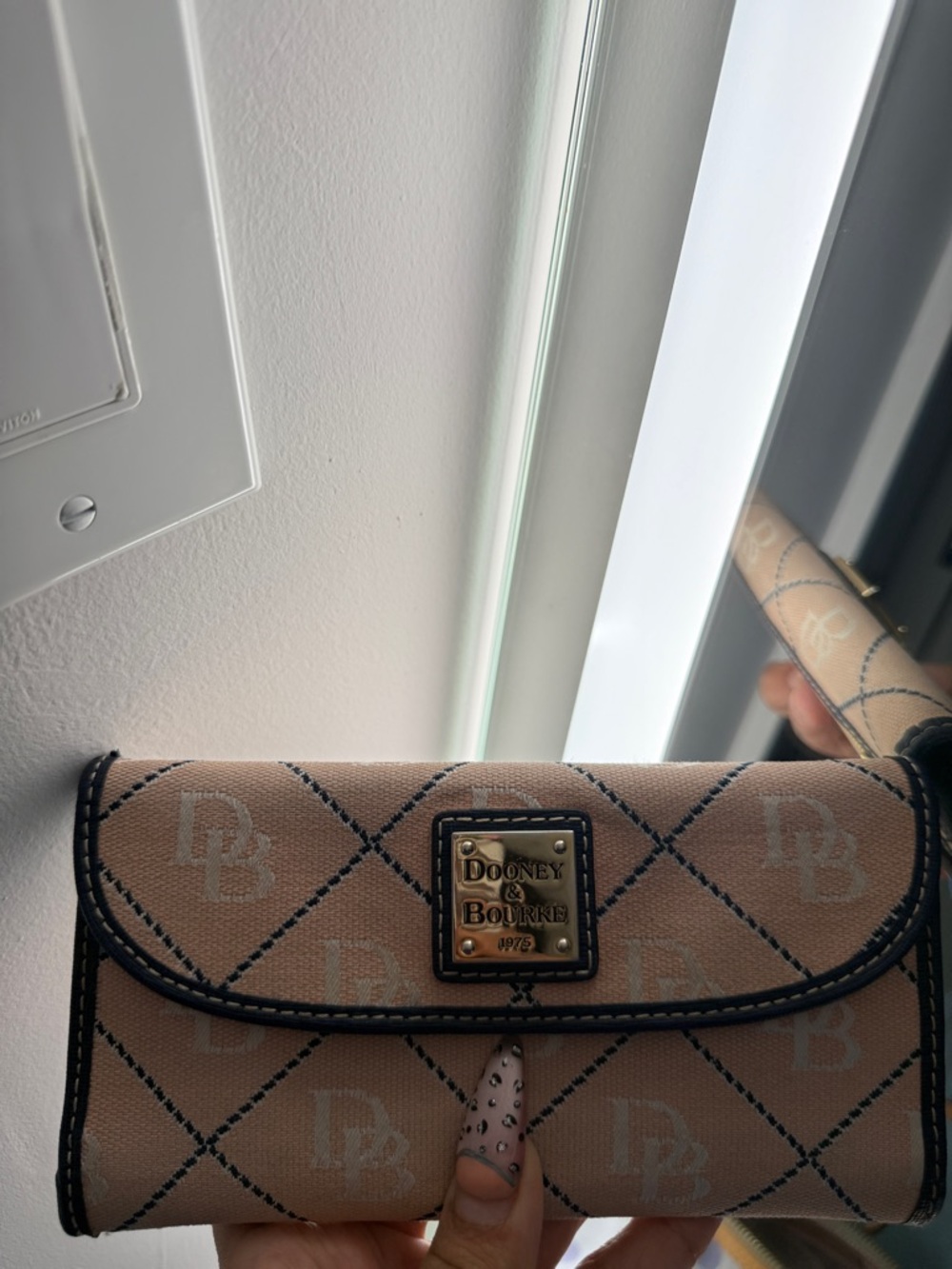 Dooney & Bourke Blush Quilted Signature Trifold Wallet with Gold Plaque - Picture 5 of 6
